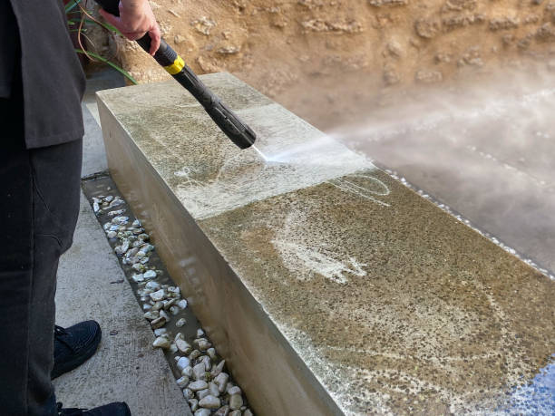 Best Roof Power Washing Services  in Jeffersonville, IN